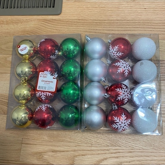 Christmas Ball Ornament Bundle NEW - Picture 2 of 4